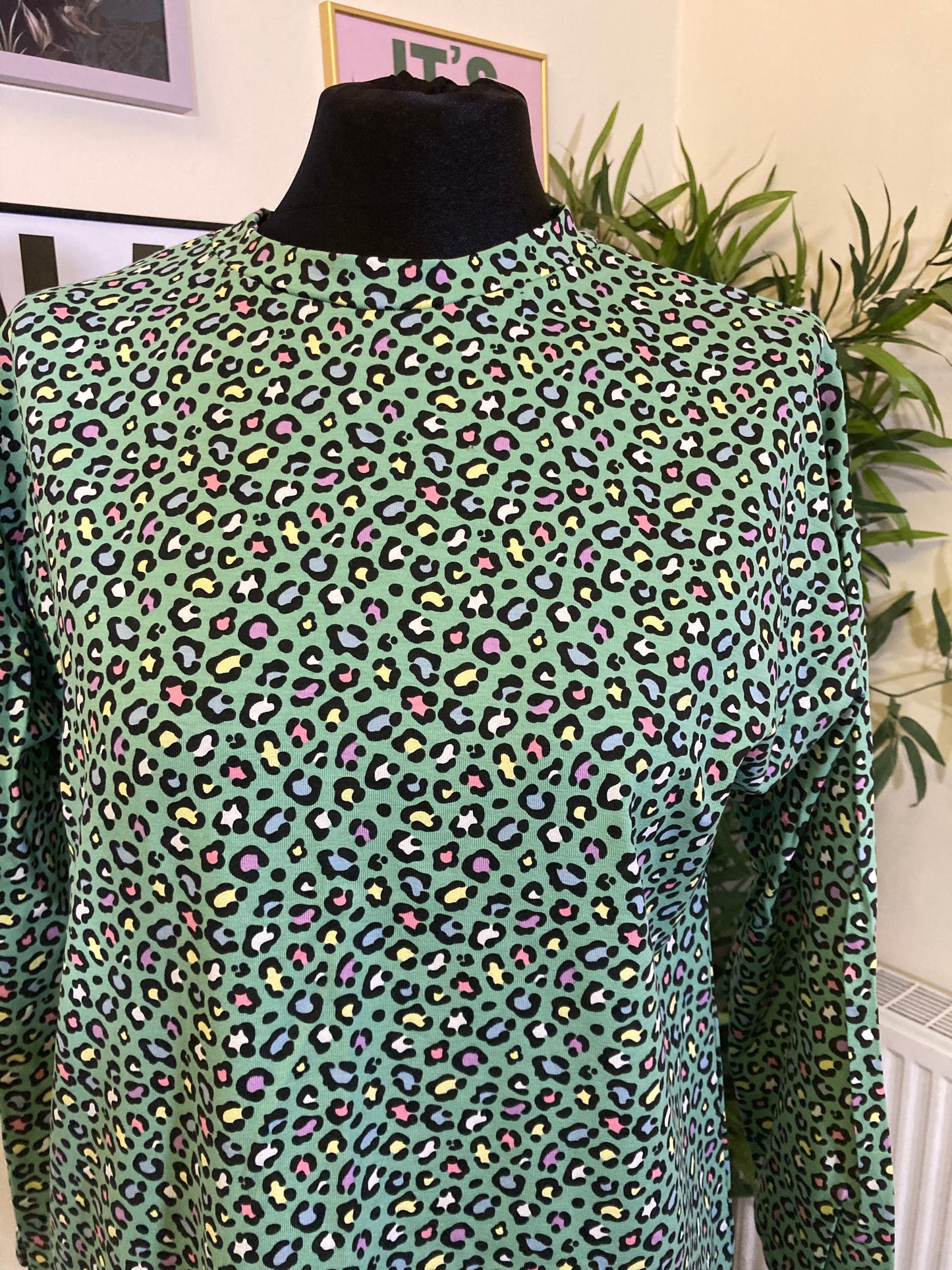 Multi leopard long sleeve dress size 8/10